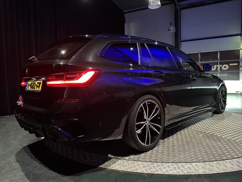 BMW 3-serie touring 320i high executive m-pakket *pano*hud*