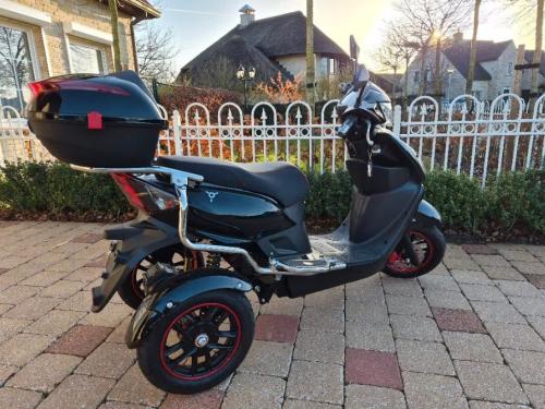 Scootmobiel IVA T3 - Nauwelijks gebruikt