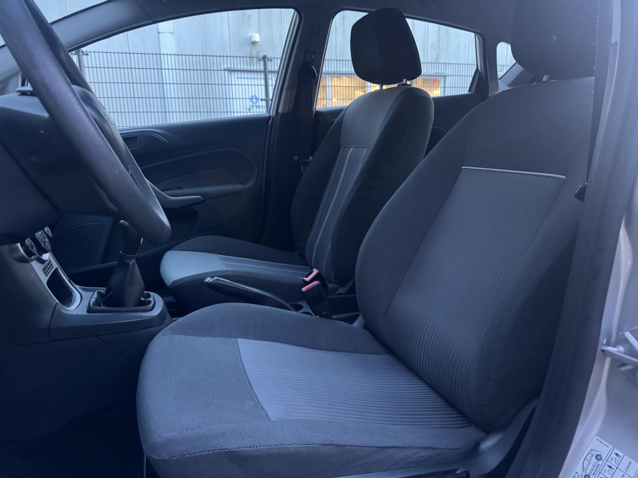 Ford Fiesta 1.25 44KW Limited 5DRS 2009  Airco Apk  Navi