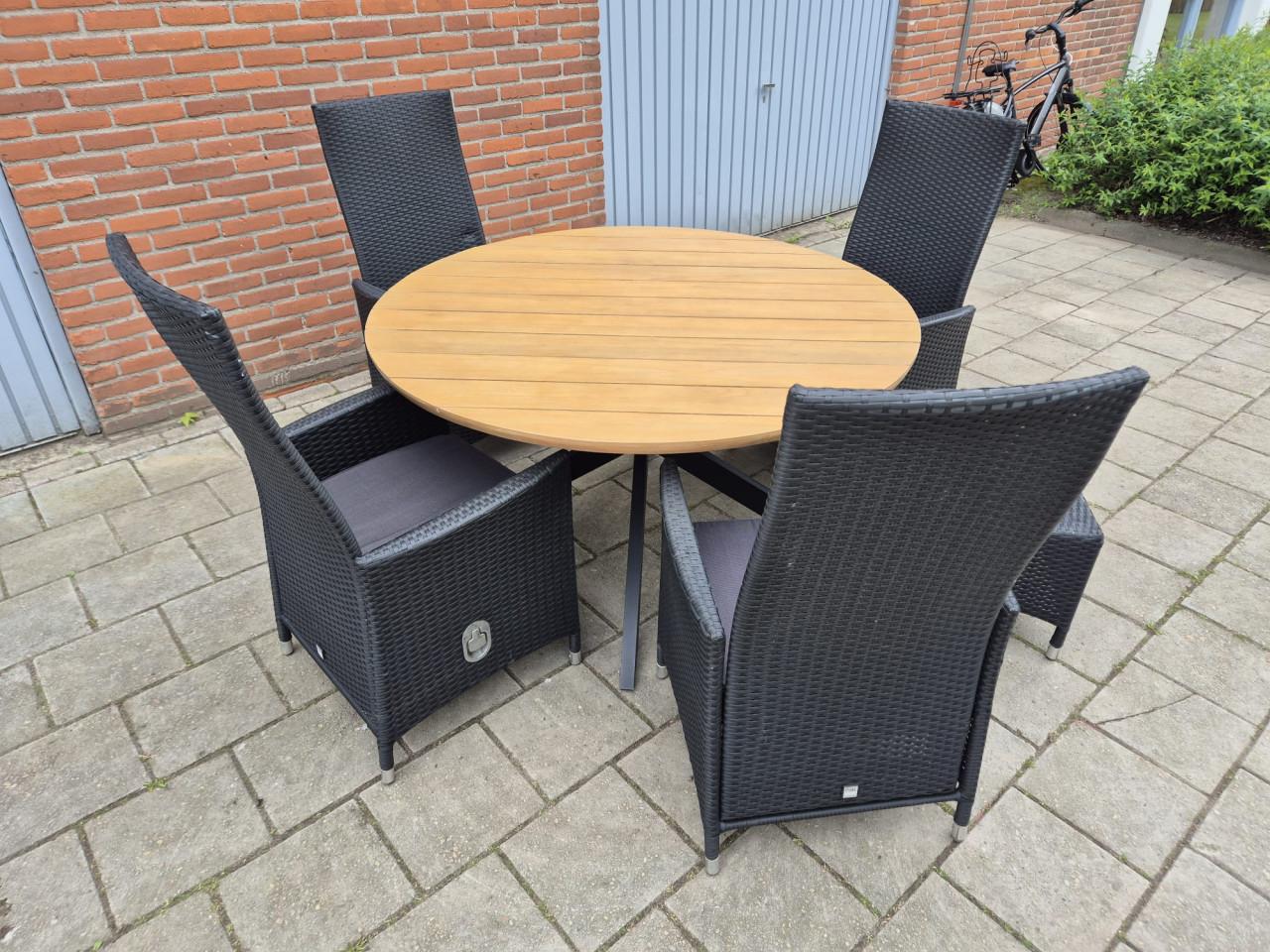 Dinner Tuinset, verstelbare stoelen (Bezorging mogelijk)