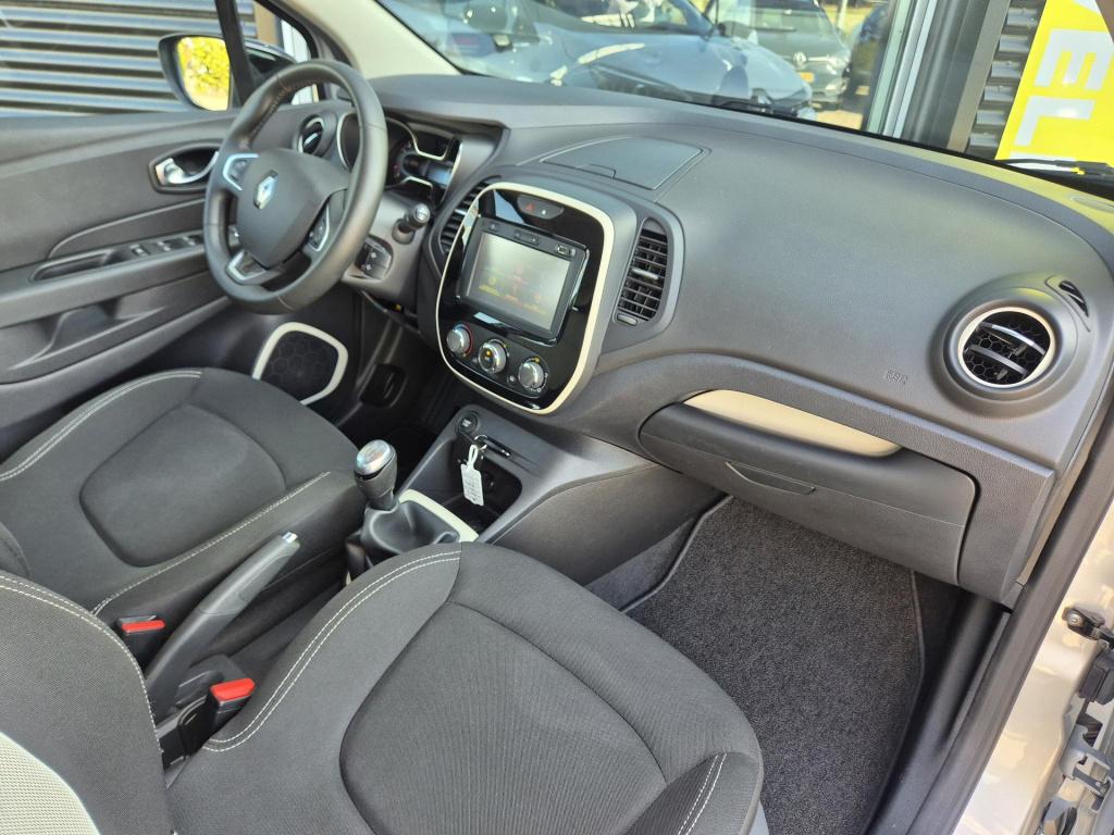 Renault Captur tce 90 limited trekhaak, p-sensoren, navigatie, bluetooth