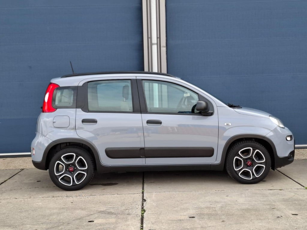 Fiat Panda 1.0 hybrid city life airco / cruise controle / n.a.p / benzine