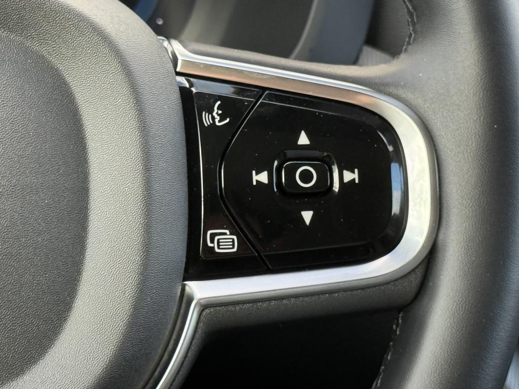 Volvo XC60 t6 398pk recharge ultra dark| panodak| adap.cruise| head-up| 360