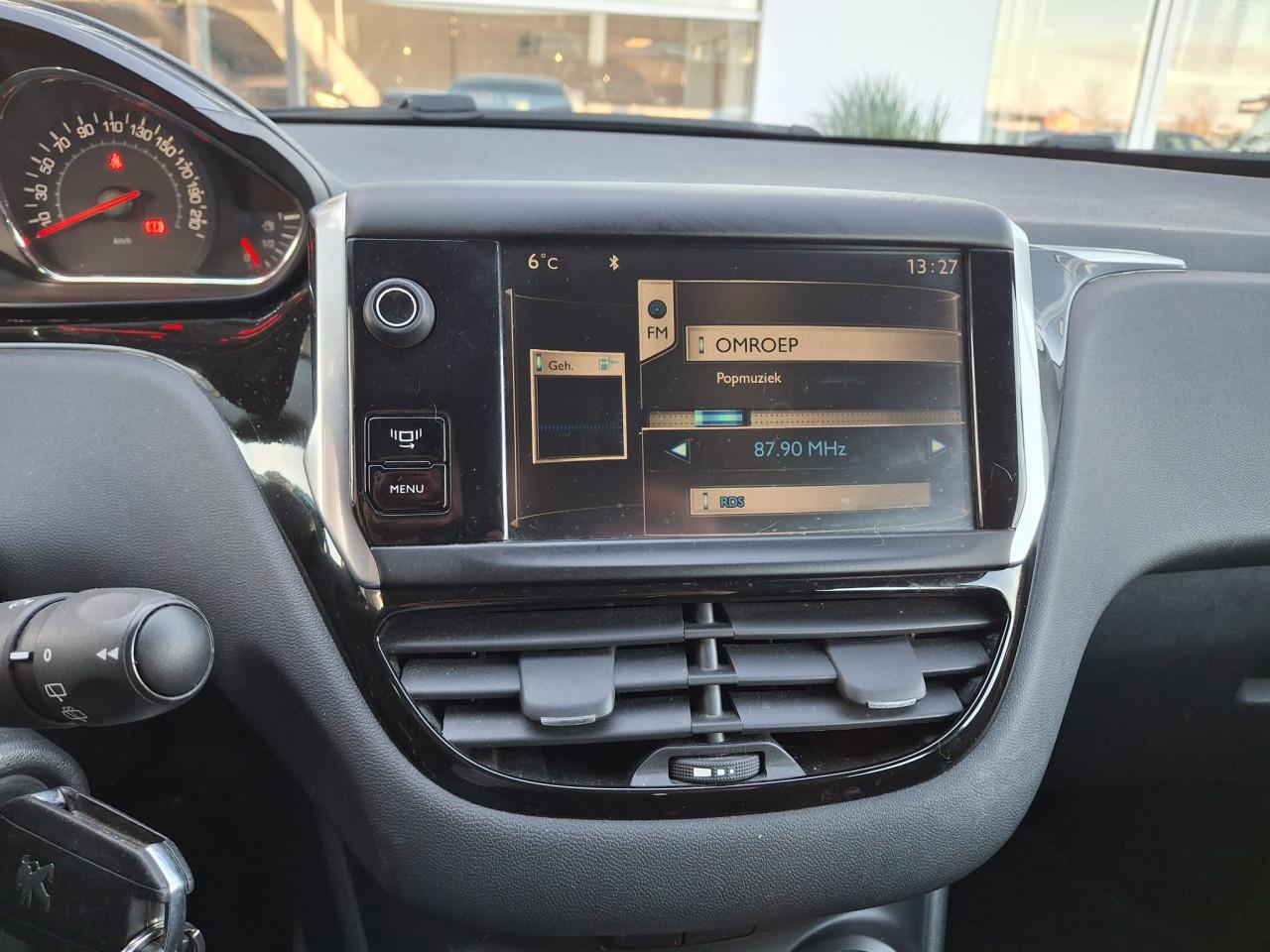 Peugeot 208 1.2 puretech 72.000km 2014