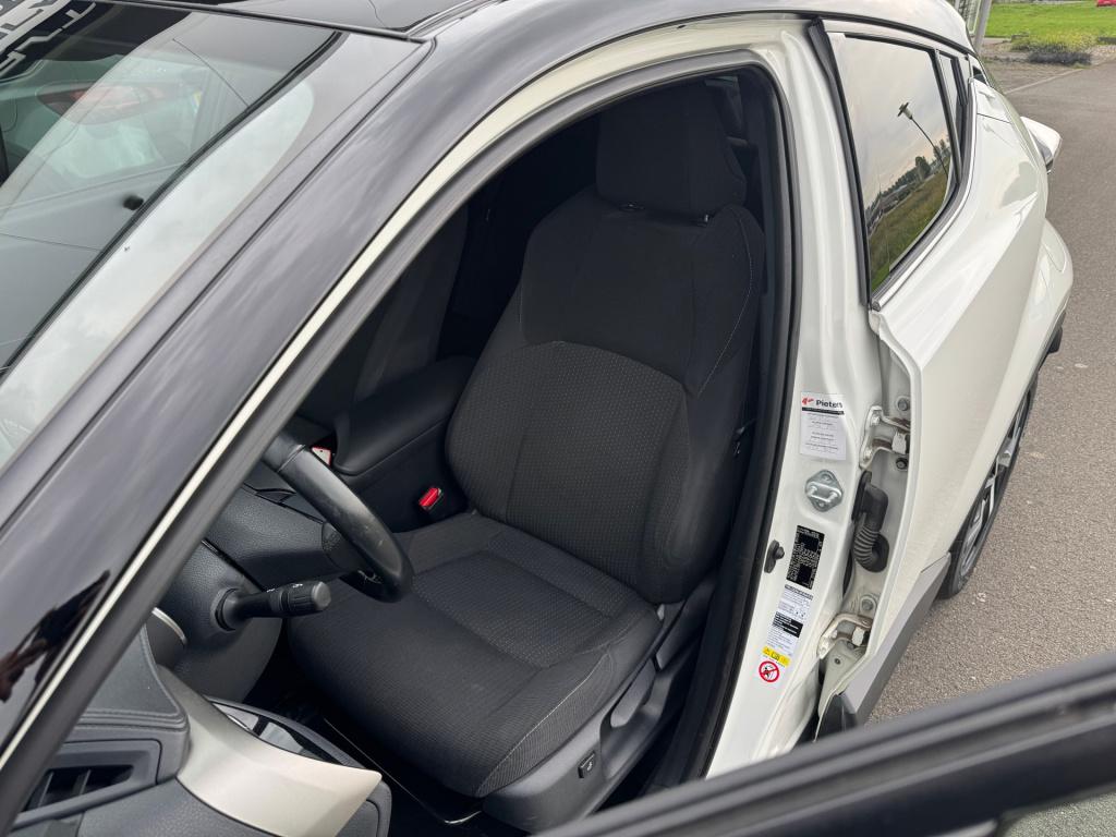 Toyota C-hr 1.8 hybrid style
