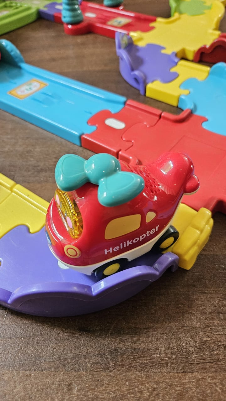 Toet toet auto Vtech