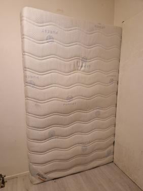 Fijne matras als nieuw 130x195