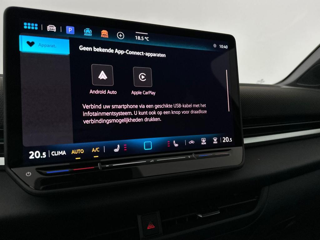 Volkswagen T-roc 1.5 etsi r-line first edition