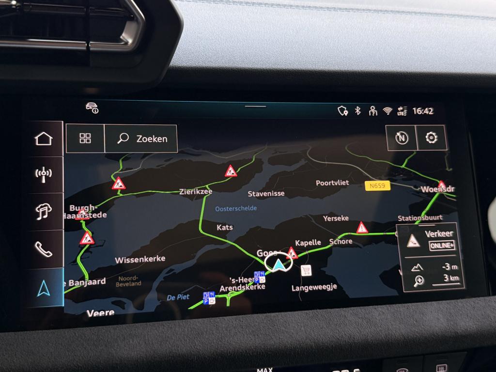 Audi A3 sportback 35 tfsi s edition | pano | sonos | alcantara | head-up | 