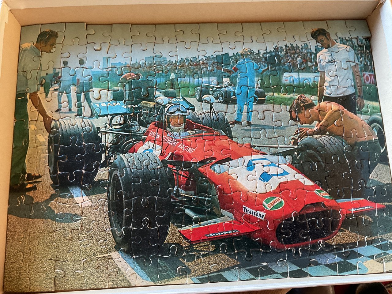 Vintage puzzel racewagen jaren 60