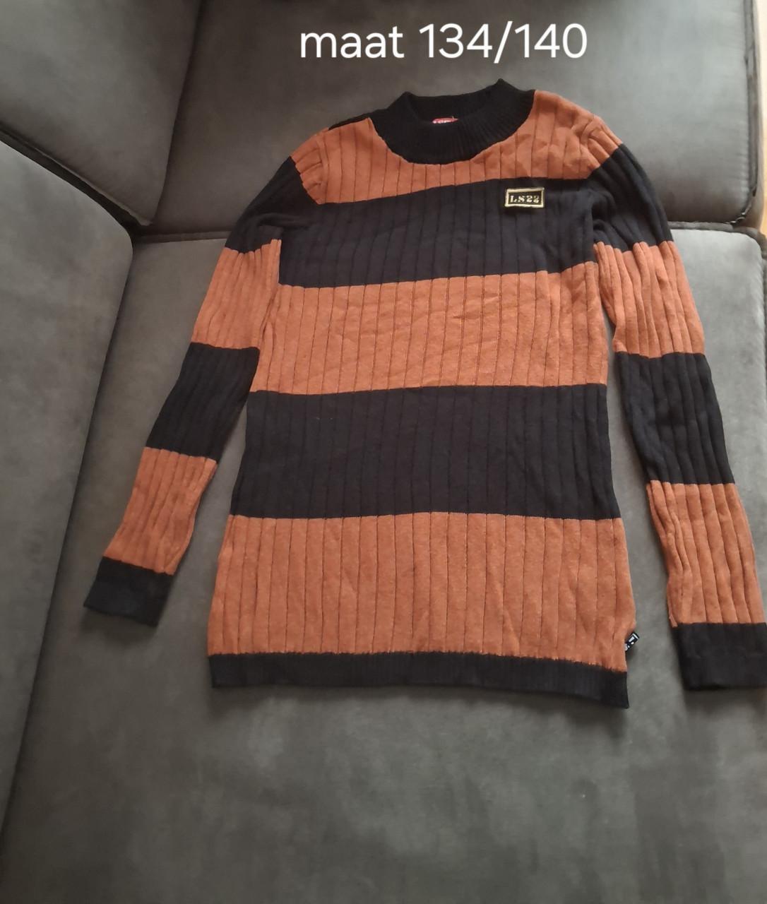 Trui,longsleeves,blouses
