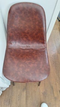 Eettafel plus 4 stoelen