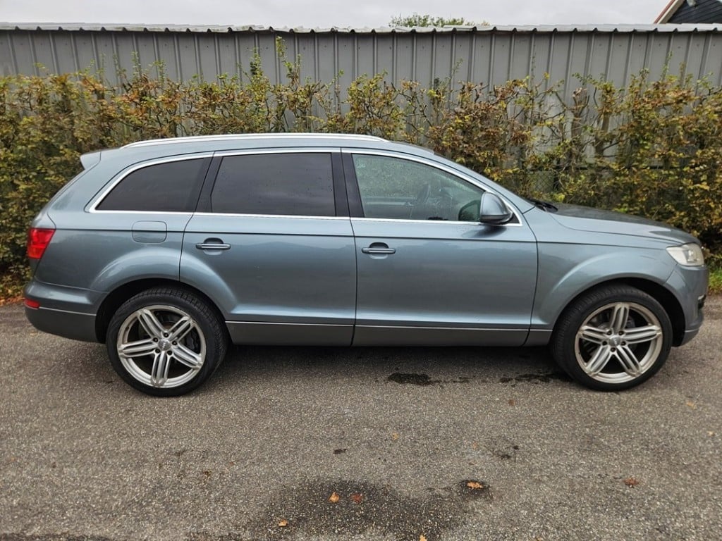 Audi Q7 4.2 fsi v8 32v suv benzine 4.163cc 257kw
