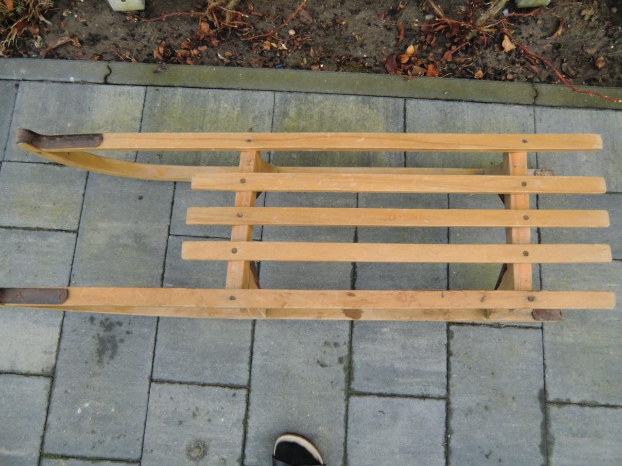 Grote houten slee 98 cm