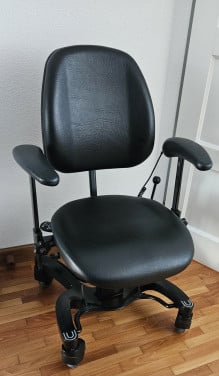 Trippelstoel Vela Tango 700 EB