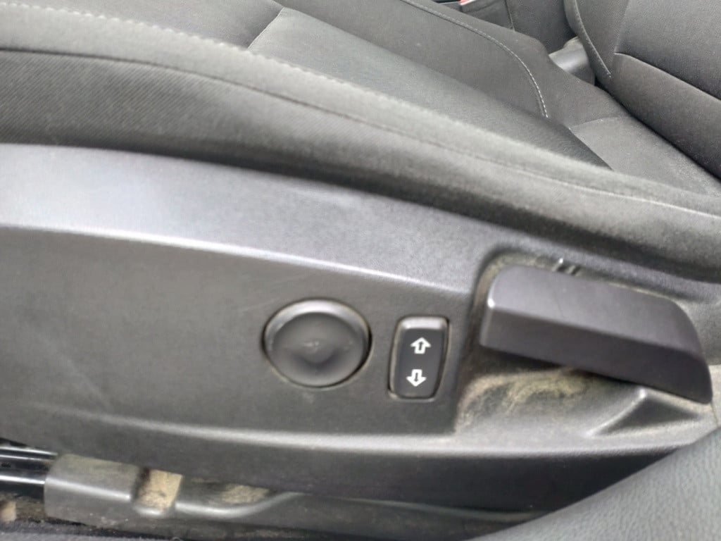Opel Insignia 1.8 edition