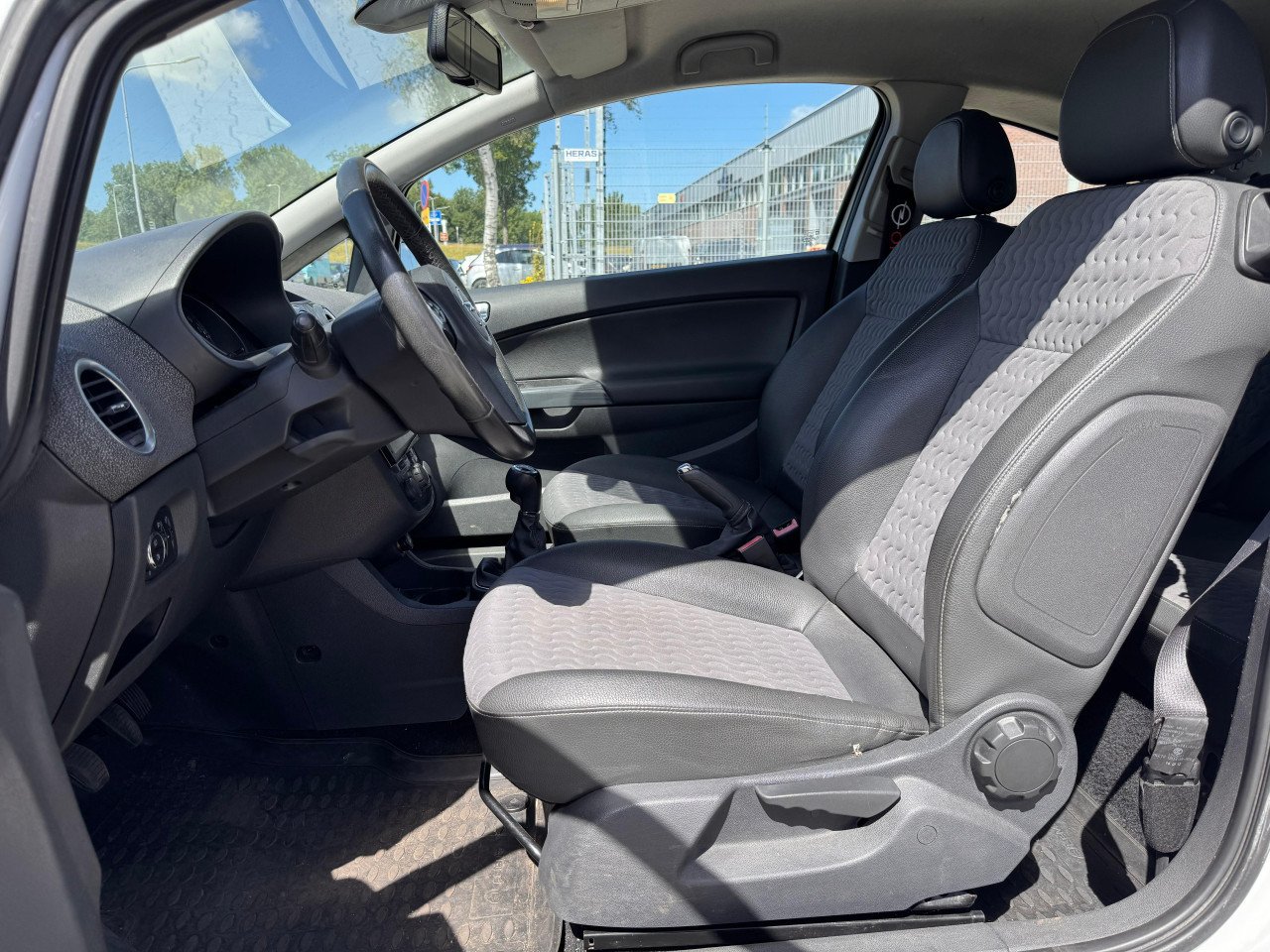 Opel Corsa 1.4 TURBO – 2012 – 157.251 km – Nieuwe APK