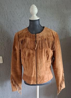Nieuwe suede jas, cognac, maat L, valt als M of S
