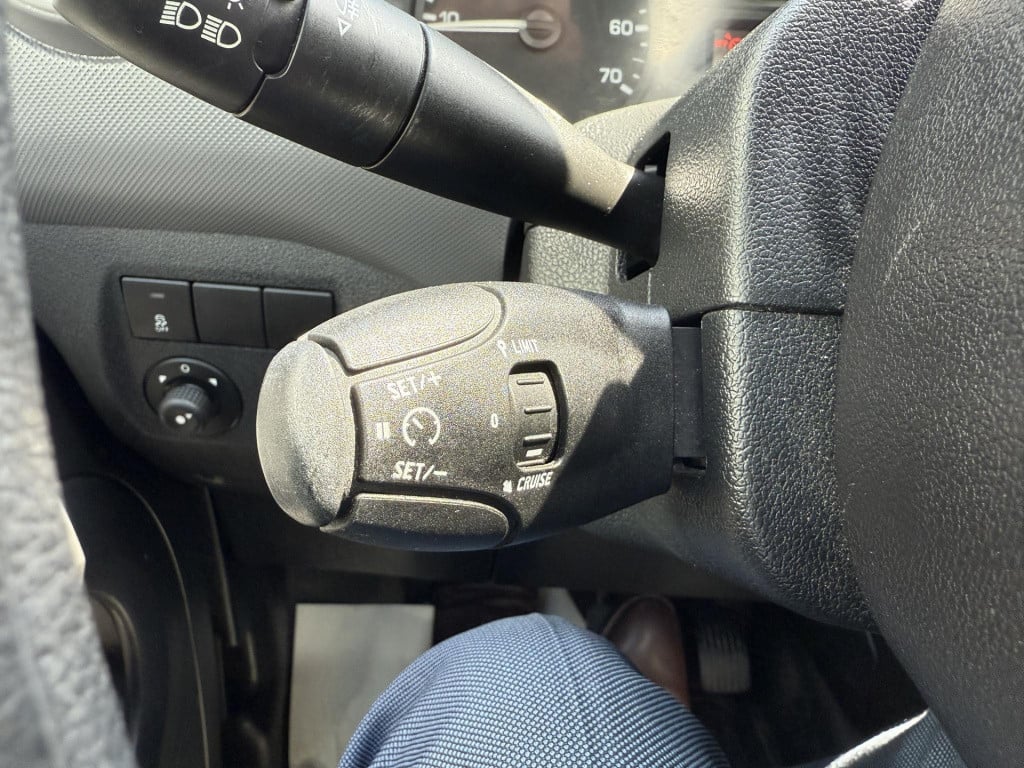 Citroen Berlingo 1.6 bluehdi 75 club | cruise control | trekhaak | a/c