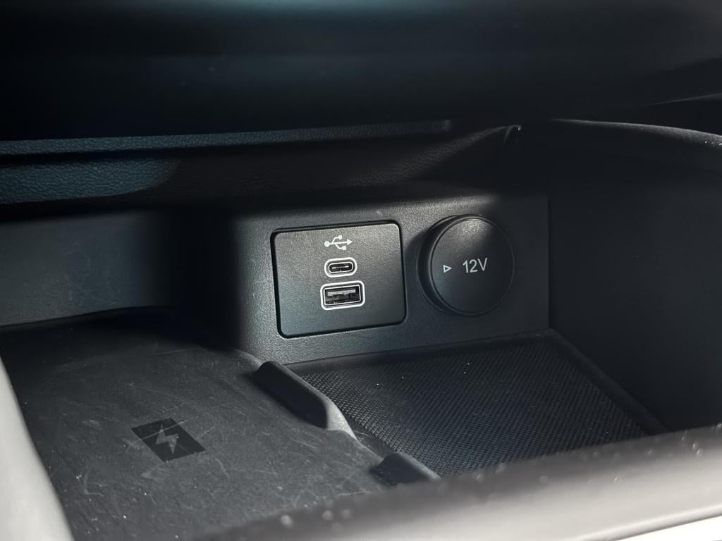 Ford Focus wagon 1.0 ecoboost hybrid titanium x drivers assistance pack, nl