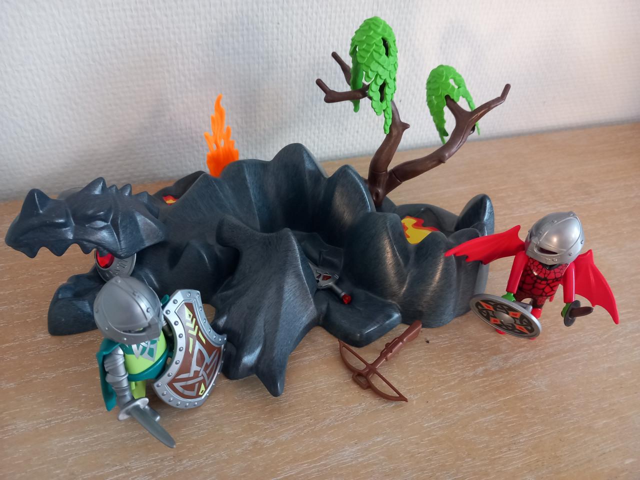 Playmobil drakeneiland met 2 ridders setnr 4147