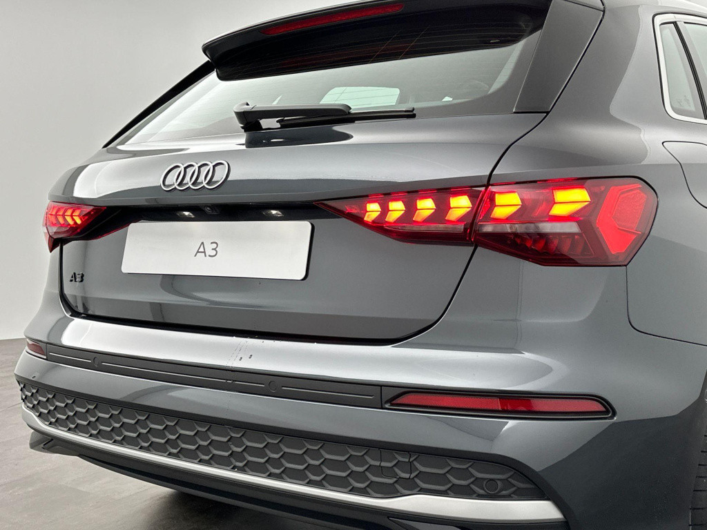 Audi A3 sportback advanced edition 40 tfsi e 150 kw / 204 pk sportba