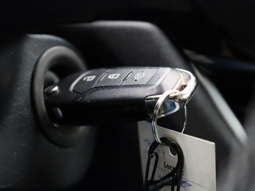 Ford Fiesta 1.0 ecoboost hybrid titanium | parkeer sensoren | cruise contro