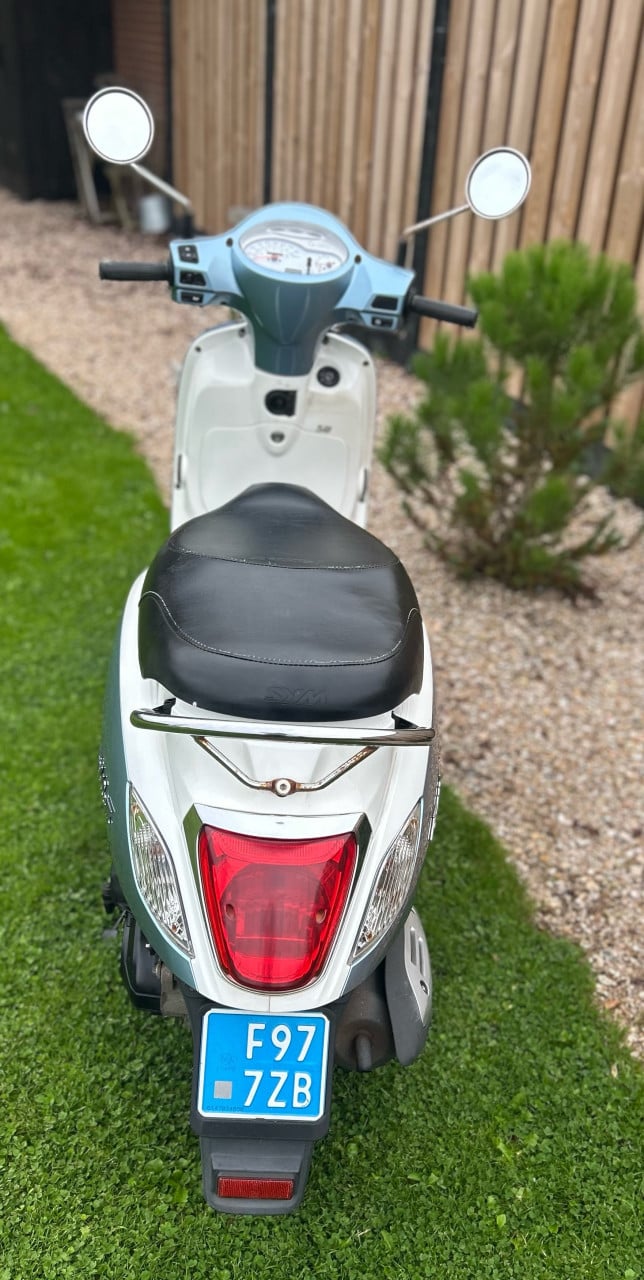 SYM Fiddle III Snorscooter –