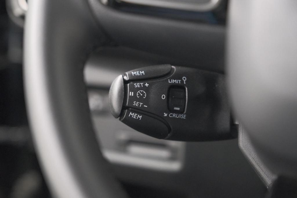Citroen C5 Aircross 1.2 hybrid 136 plus | camera | navigatie | parkeersenso