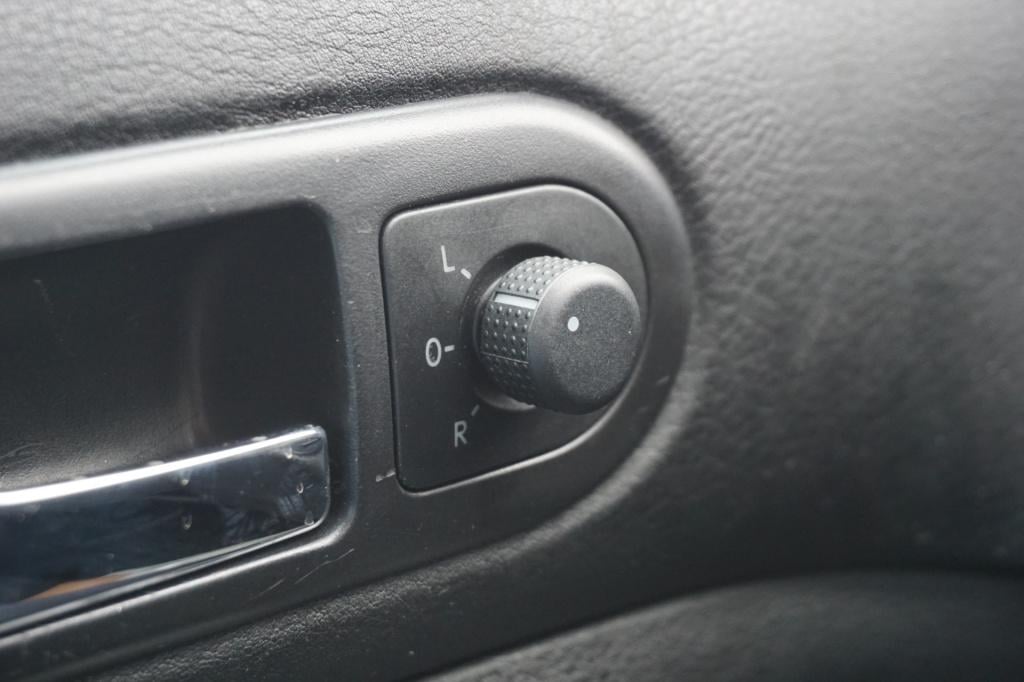 Volkswagen Golf 1.6-16v ocean airco / elektr. ramen / trekhaak / nap / apk 