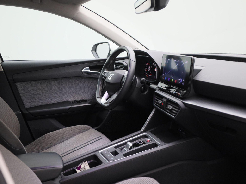 Seat Leon sportstourer 1.5 etsi style | automaat | navigatie | trekhaak! | 