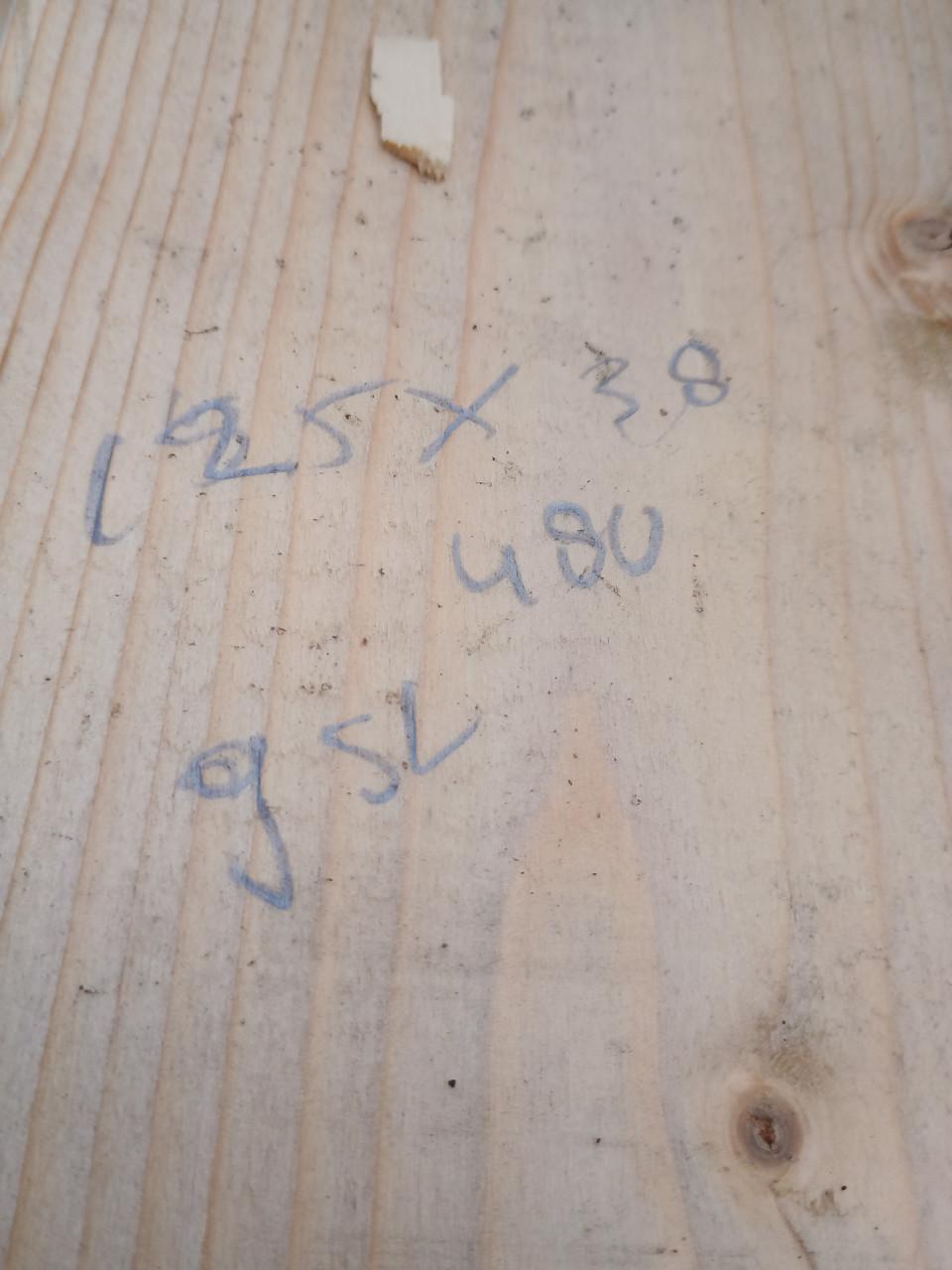 SLS 125 x 38  balken hout