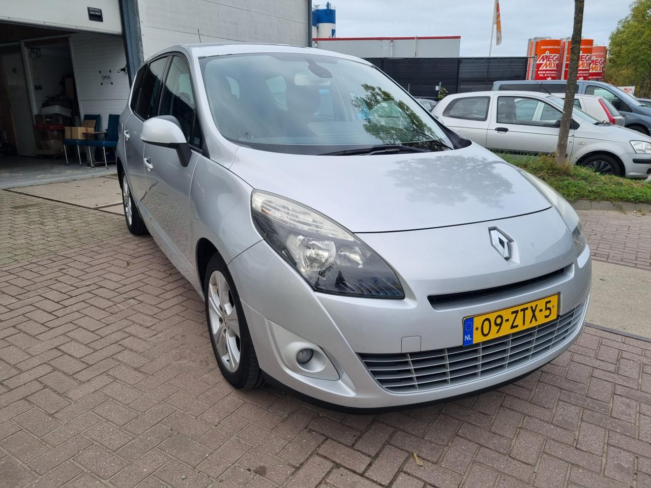 Renault Grand Scénic 1.4 TCe Bose 7-persoons | Dealer onderhouden!