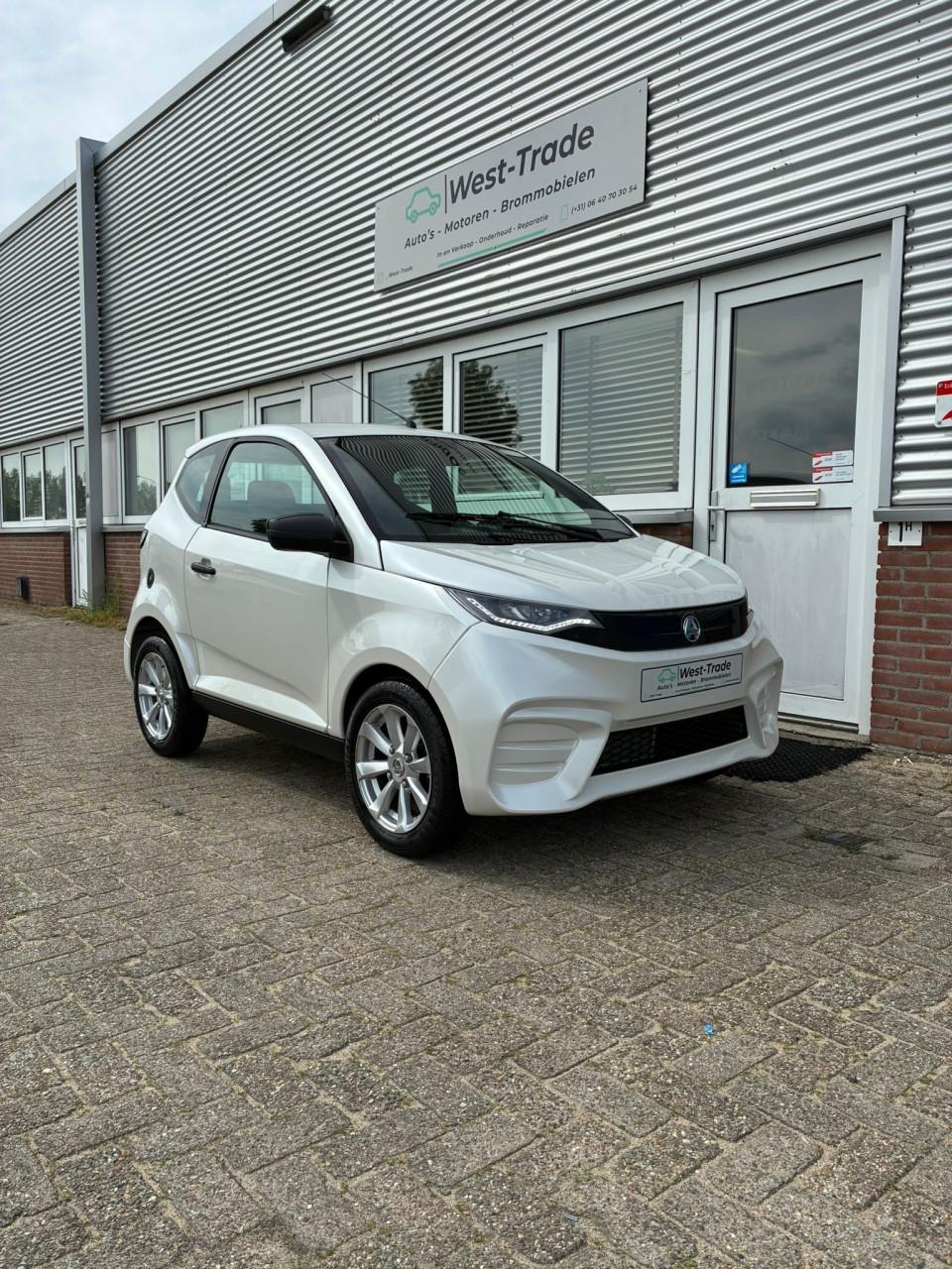 Aixam City  | Brommobiel | 2024 | wit Parelmoer | Gratis bezorging
