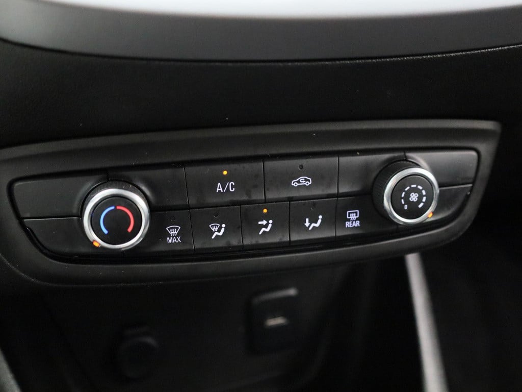 Opel Crossland X 1.2 edition | airco | apple carplay | cruise control