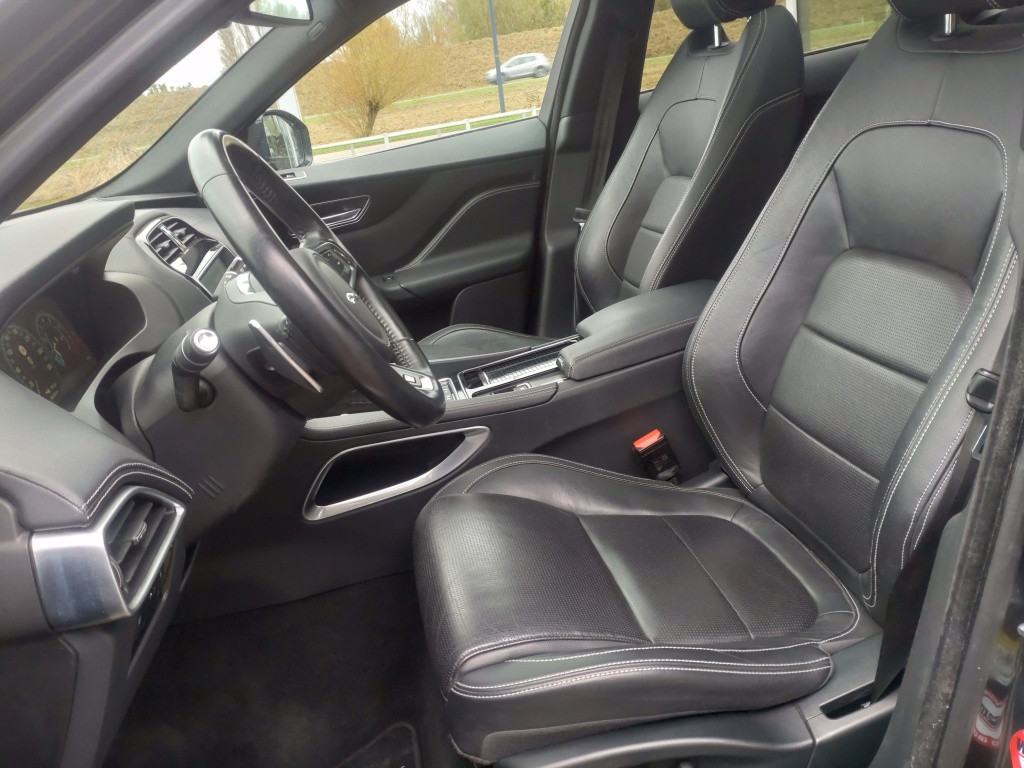 Jaguar F-pace 2.0 r-sp. awd 30t | automaat
