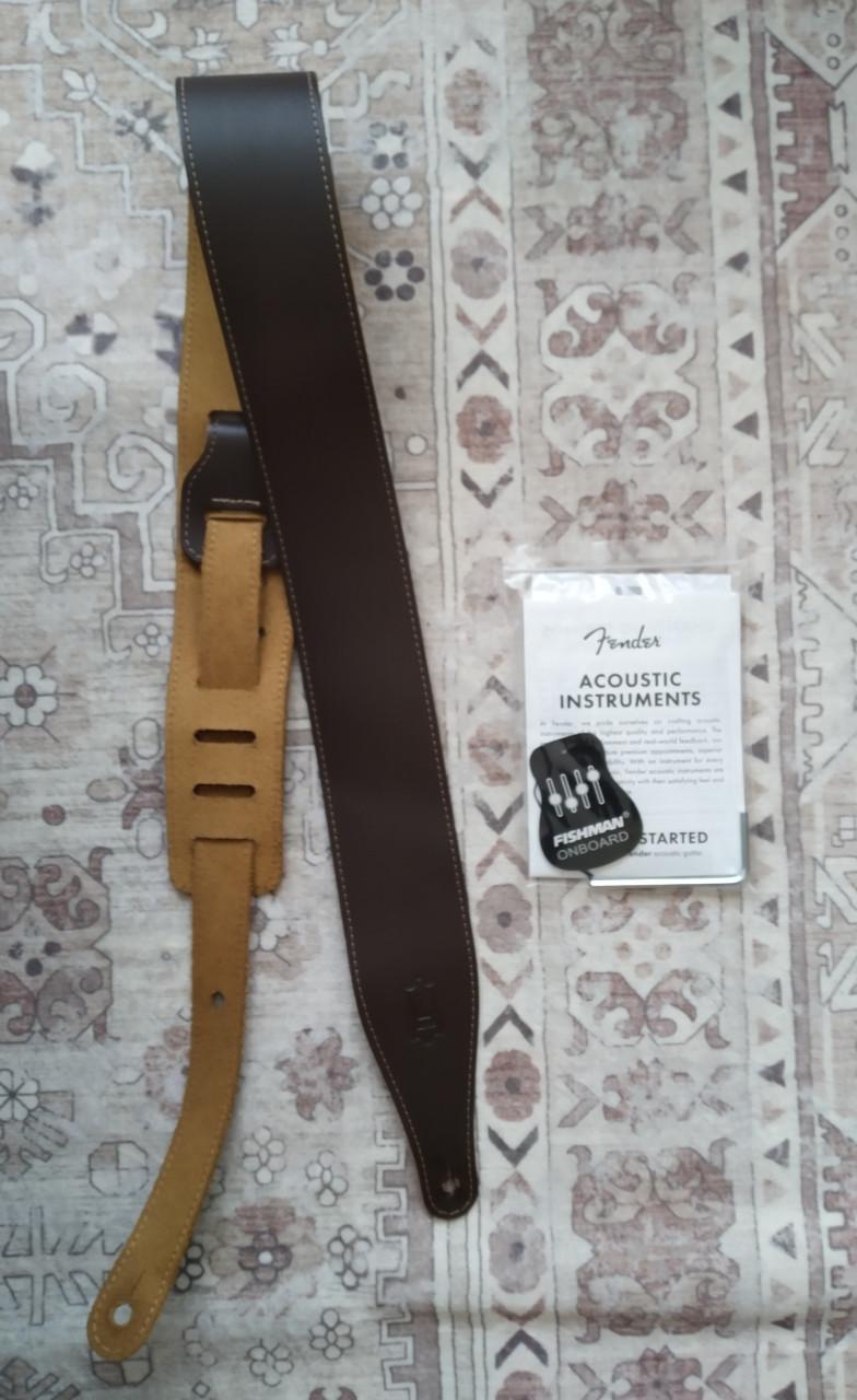 Fender CB-60SCE semi-acoustische basgitaar z.g.a.n. 175 euro!