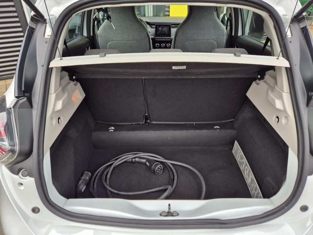 Renault Zoe r110 life 52 kwh koop accu, soh 93%, camera, all season banden,