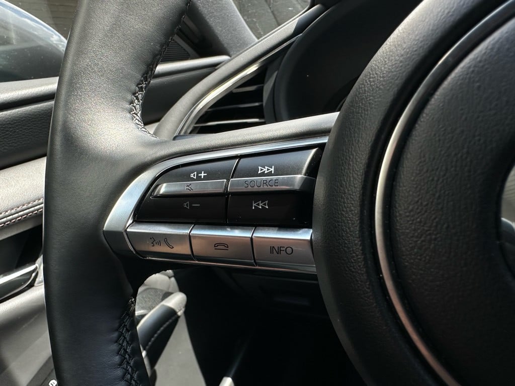 Mazda 3 2.0 sa-x luxury // homura uitvoering // 180pk versie //