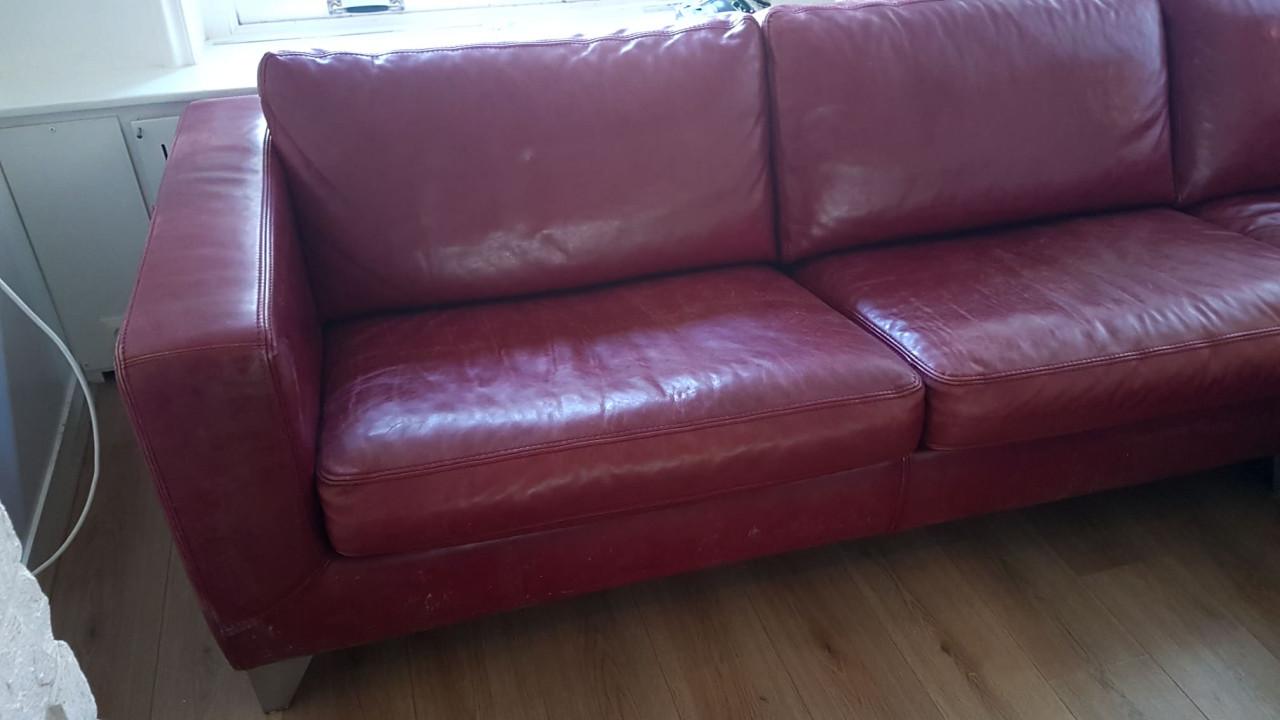 Zeer mooie Machalke designhoekbank in bordeauxrood leer