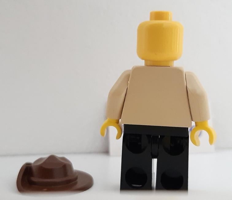 Lego Adventures adv010: Johnny Thunder (Desert)