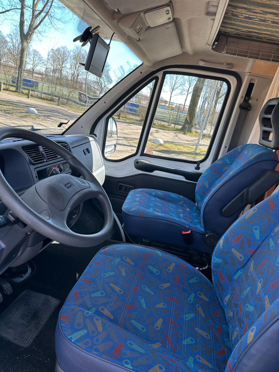 Fiat Ducato 6 persoon camper