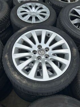 OPEL ALUMINIUM VELGEN MET VREDESTEIN ULTRACSATIN