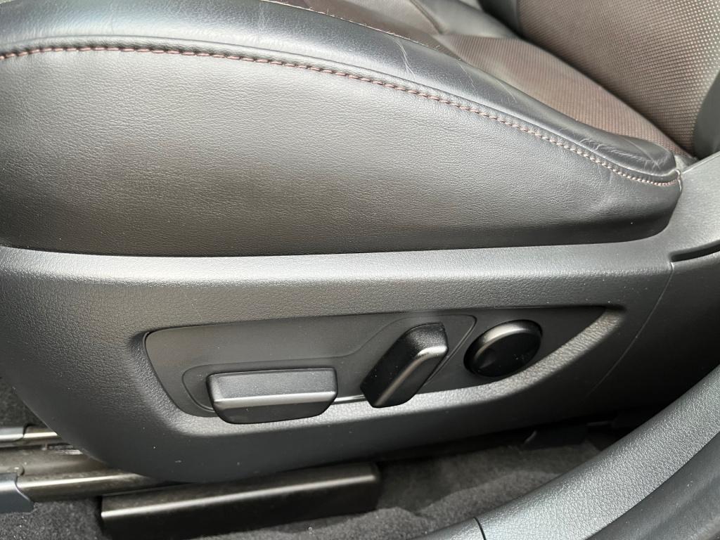 Mazda Cx-30 2.0 e-skyactiv-x m hybrid comfort met 18 inch & leer|rijklaar