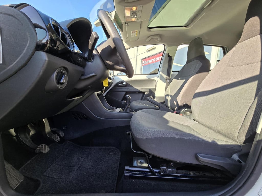 Volkswagen UP! 1.0 move up! bluemotion