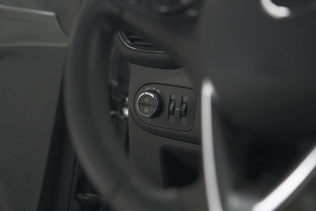 Opel Crossland X turbo 110 elegance | camera | navigatie | parkeersensoren 