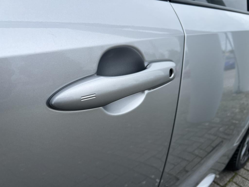 Toyota Corolla Touring Sports hybrid 140 dynamic