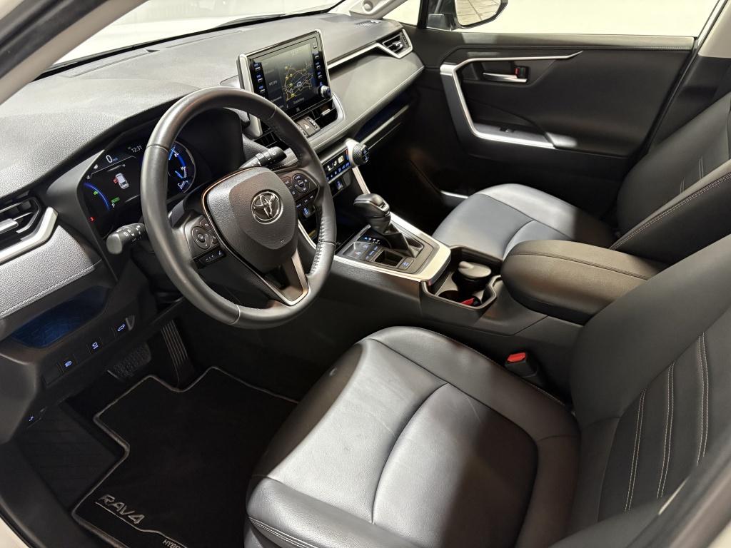 Toyota Rav4 2.5 hybrid executive