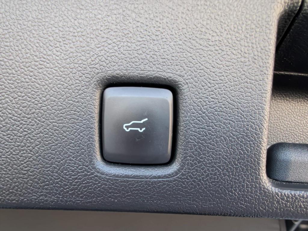 Ford Kuga 2.5 phev 243pk e-cvt st-line x | trekhaak | agr-stoelen | winterp