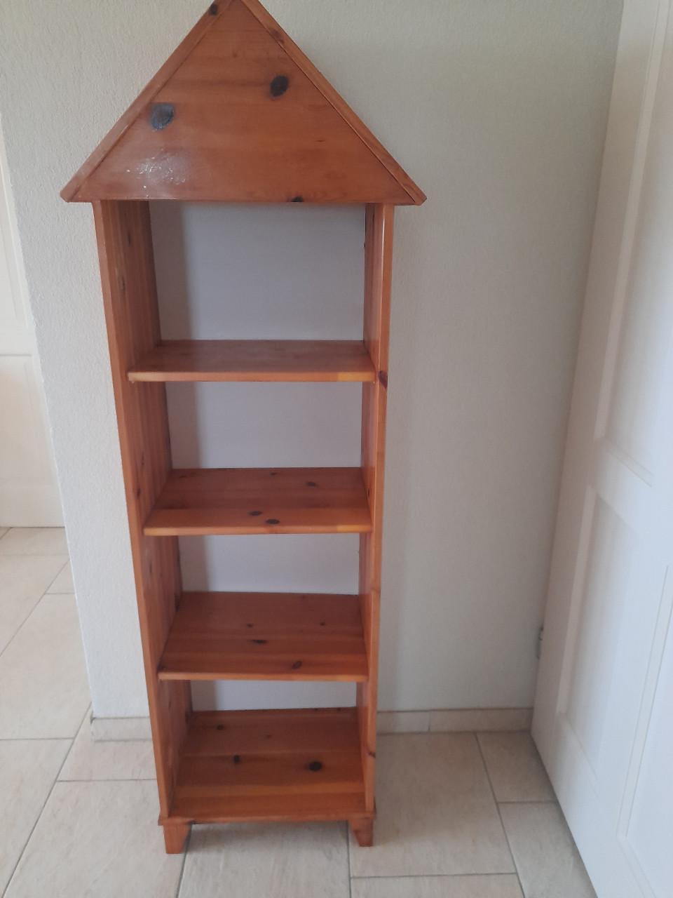 Boekenkastje  (in goede staat ) 51 x  34 x 153H